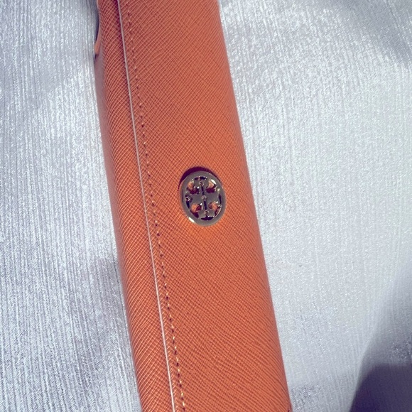 💕Tory Burch Sunglass Eyeglass Glasses Orange Leather Case NWOT - Picture 6 of 7
